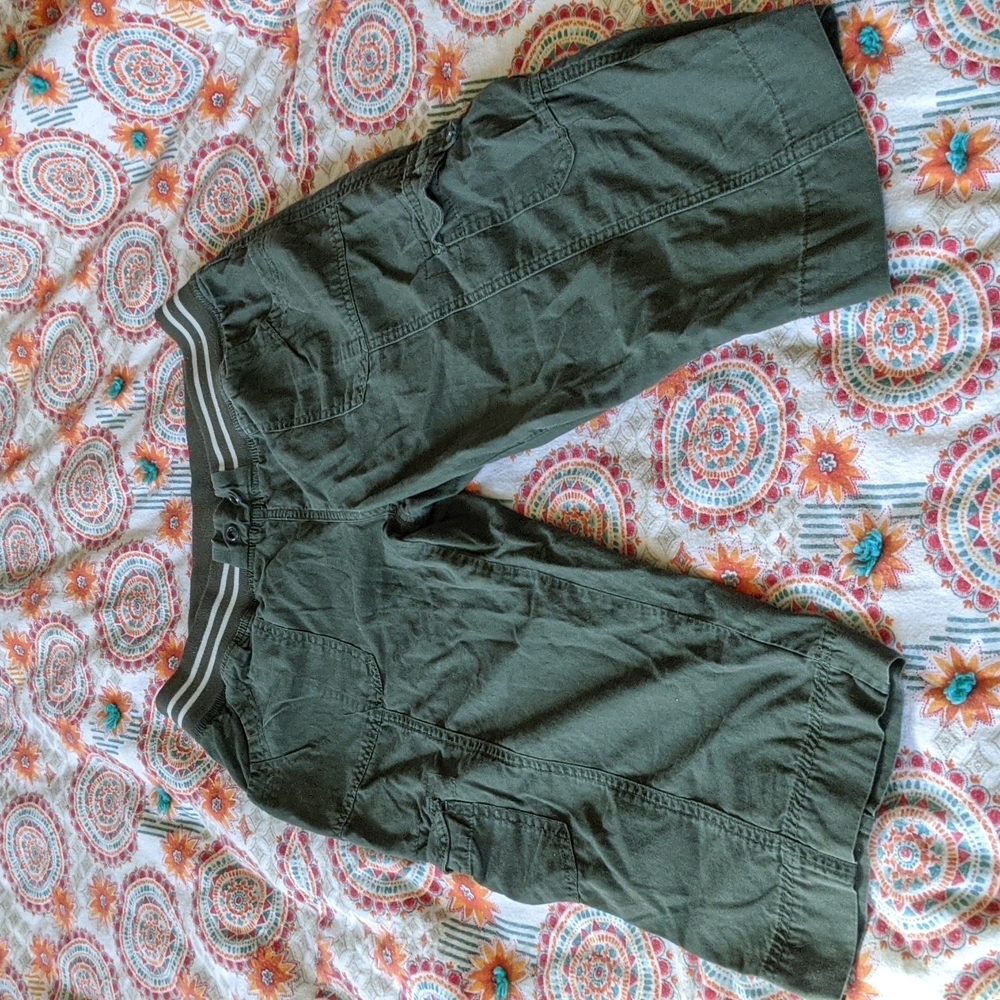 Green Capri Pants